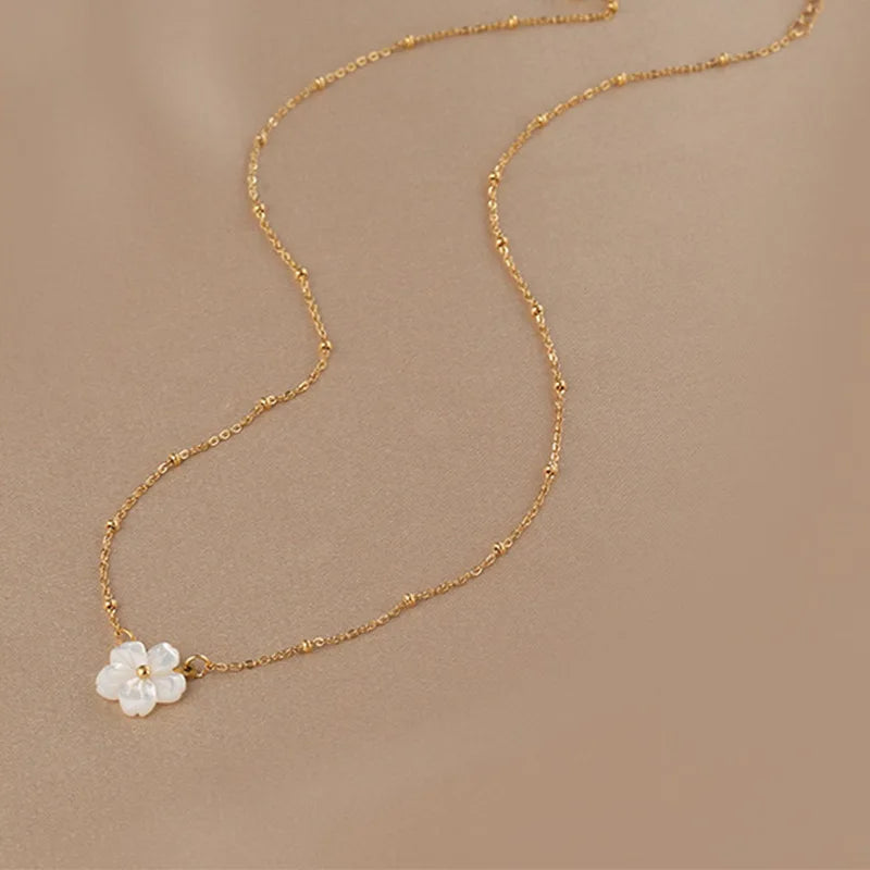 Colar Dourado Flor